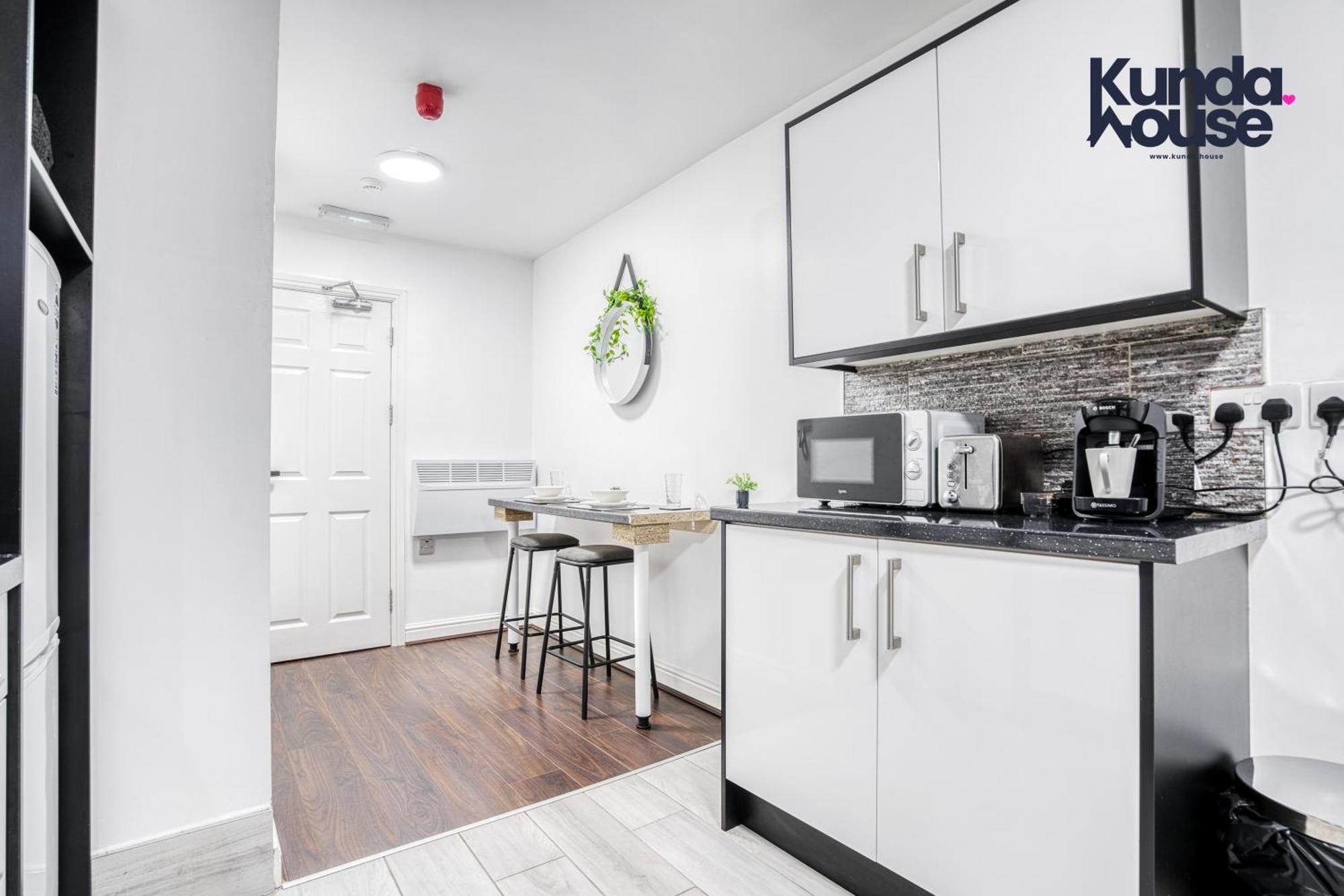 Cosy - Living Made Elegant - * Birmingham
